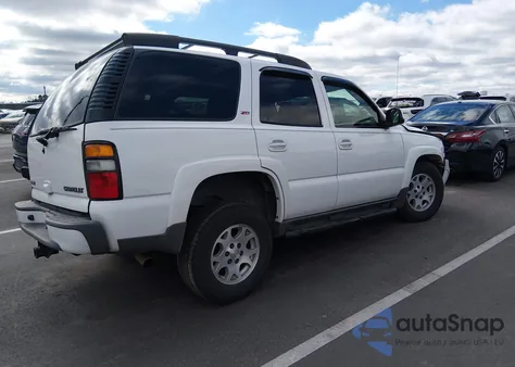 2005 Chevrolet Tahoe Z71 z USA, uszkodzony, nr VIN 1GNEC13T45R185575